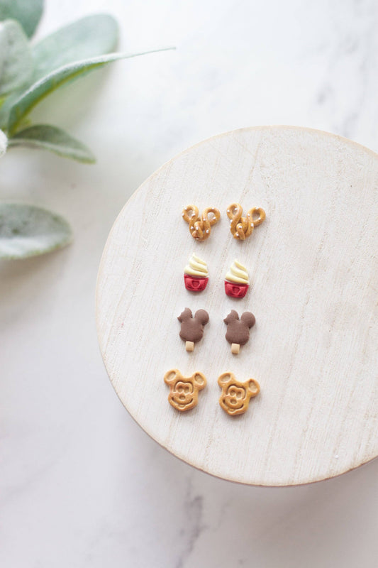 Mickey Snack Studs
